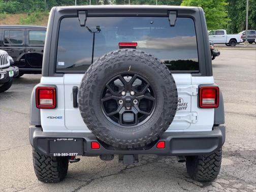 2025 Jeep Wrangler 4xe Willys