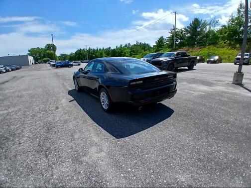 Diamond Black Crystal Pearlcoat 2026 Dodge Charger R/T