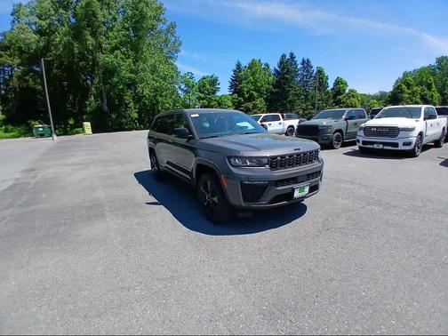 Baltic Gray Metallic Clear-Coat Exterior Paint 2026 Jeep Grand Cherokee Limited