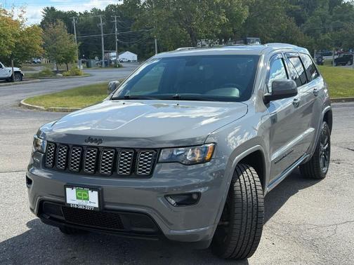 2019 Jeep Grand Cherokee Altitude