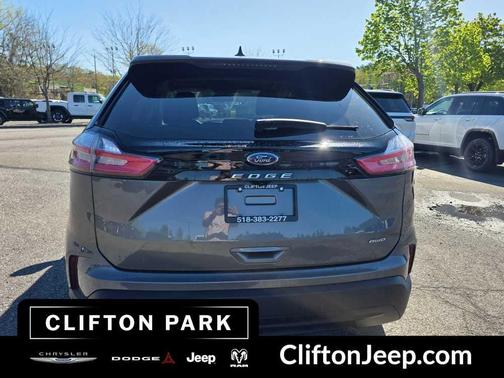 CARBONIZED GRAY 2023 Ford Edge SE