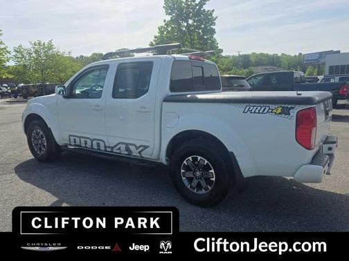 Glacier White 2017 Nissan Frontier PRO-4X