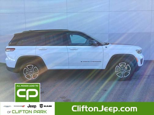 2023 Jeep Grand Cherokee 4xe Trailhawk