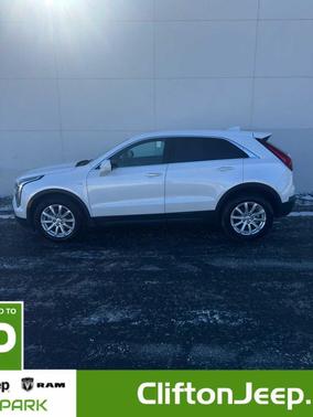 2022 Cadillac XT4 Luxury