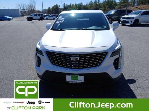 2022 Cadillac XT4 Luxury