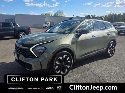 Jungle Green 2023 Kia Sportage Plug-In Hybrid X-Line