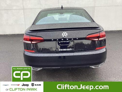 2021 Volkswagen Passat 2.0T R-Line
