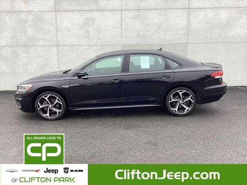 2021 Volkswagen Passat 2.0T R-Line
