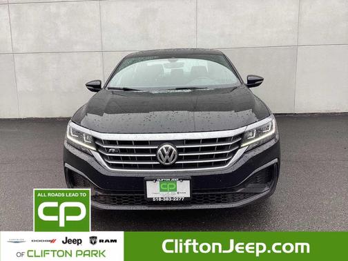 2021 Volkswagen Passat 2.0T R-Line