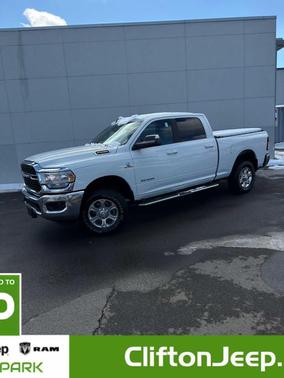 2022 RAM 2500 Big Horn Crew Cab 4x4 6'4' Box