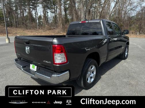 Granite Crystal Metallic Clearcoat 2022 RAM 1500 Big Horn/Lone Star