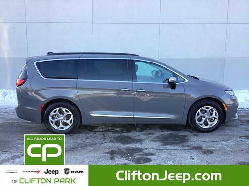 2023 Chrysler Pacifica Limited