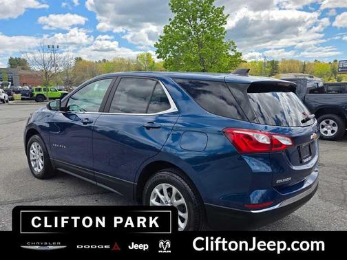 Pacific Blue Metallic 2021 Chevrolet Equinox 1LT