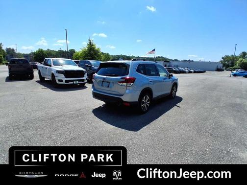 Ice Silver Metallic 2020 Subaru Forester Limited