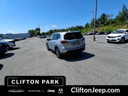 Ice Silver Metallic 2020 Subaru Forester Limited