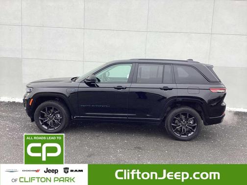 2023 Jeep Grand Cherokee 4xe 30th Anniversary