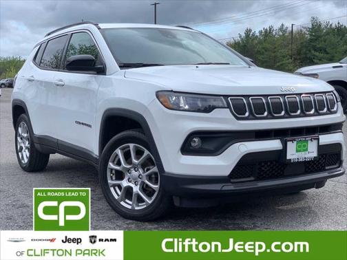 2022 Jeep Compass Latitude Lux
