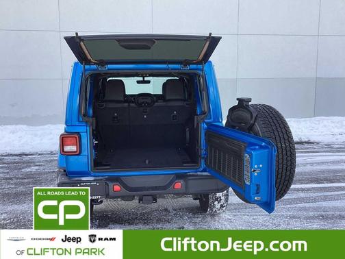 2021 Jeep Wrangler Unlimited Sahara