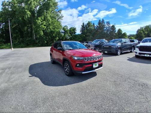 Red Hot Pearl-Coat Exterior Paint 2026 Jeep Compass Limited