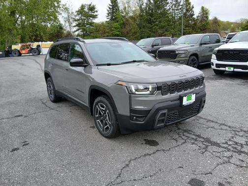 Sting-Gray Clear-Coat Exterior Paint 2026 Jeep Cherokee Laredo