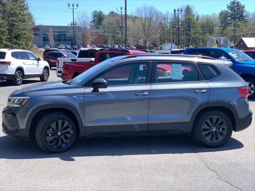 2022 Volkswagen Taos 1.5T S