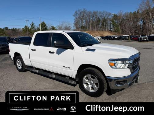 Bright White Clearcoat 2023 RAM 1500 Big Horn/Lone Star