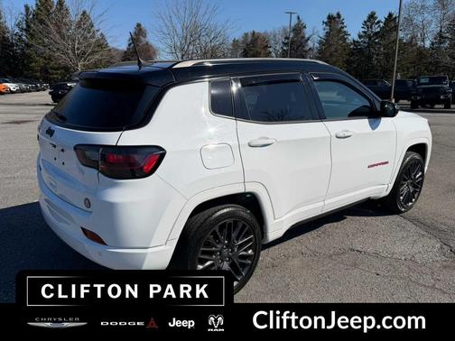 Bright White Clearcoat 2023 Jeep Compass High Altitude