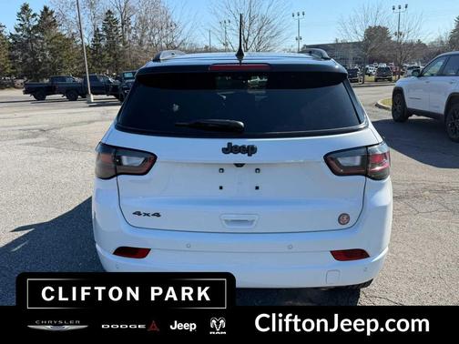 Bright White Clearcoat 2023 Jeep Compass High Altitude