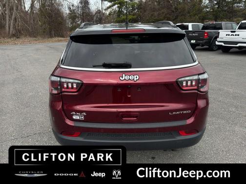 Velvet Red Pearlcoat 2022 Jeep Compass Limited