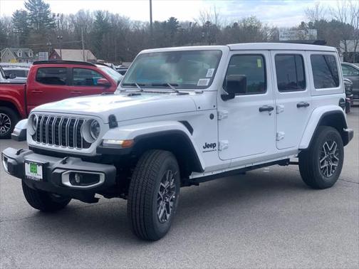 2025 Jeep Wrangler 4-Door Sahara 4x4
