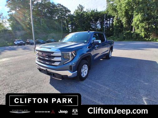 Downpour Metallic 2024 GMC Sierra 1500 SLE