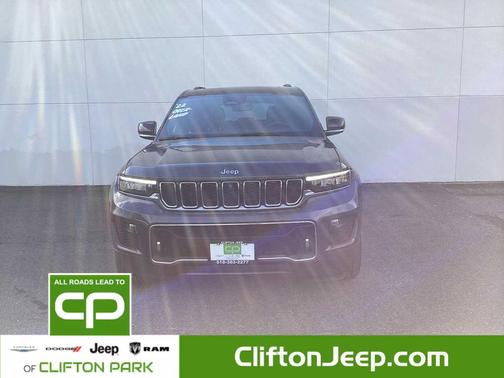 2022 Jeep Grand Cherokee Overland