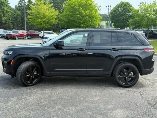 2023 Jeep Grand Cherokee Limited X