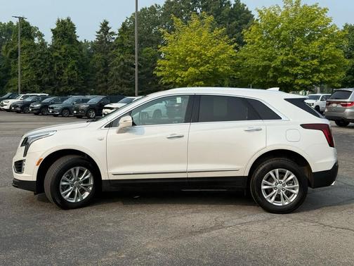 2022 Cadillac XT5 Luxury