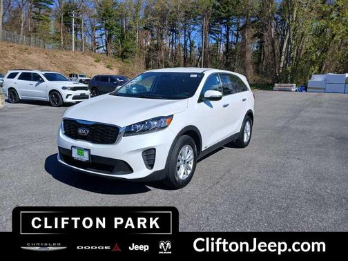 Snow White Pearl 2020 Kia Sorento LX