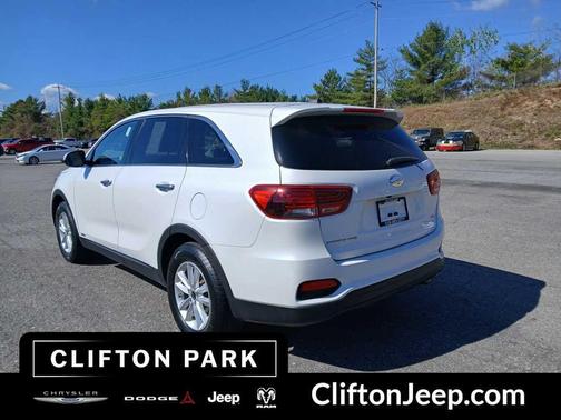 Snow White Pearl 2020 Kia Sorento LX