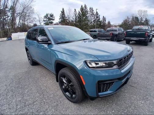 Steel Blue Exterior Paint 2026 Jeep Grand Cherokee Limited