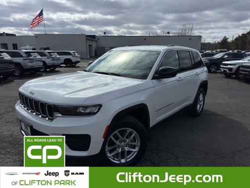 2023 Jeep Grand Cherokee Laredo