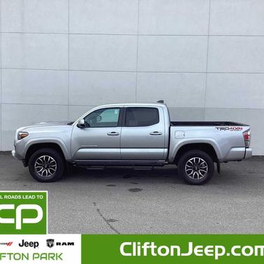 2022 Toyota Tacoma TRD Sport
