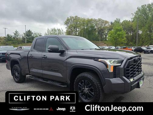 Magnetic Gray Metallic 2022 Toyota Tundra SR5