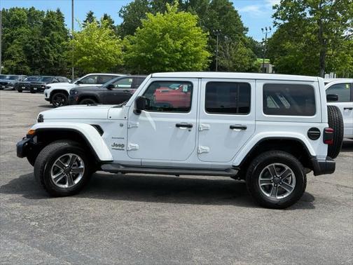 2022 Jeep Wrangler Unlimited Sahara