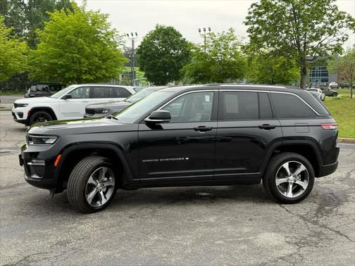 2023 Jeep Grand Cherokee Limited X