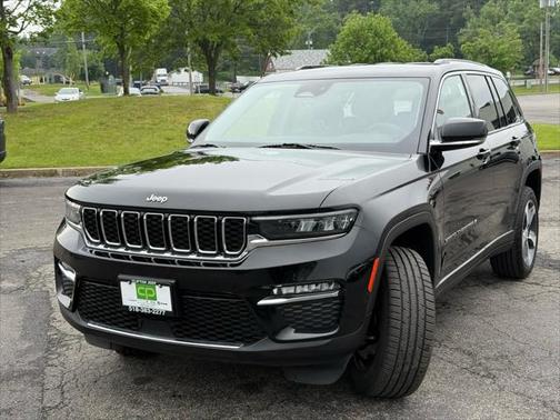2023 Jeep Grand Cherokee Limited X