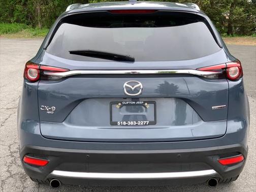 2022 Mazda CX-9 Carbon Edition