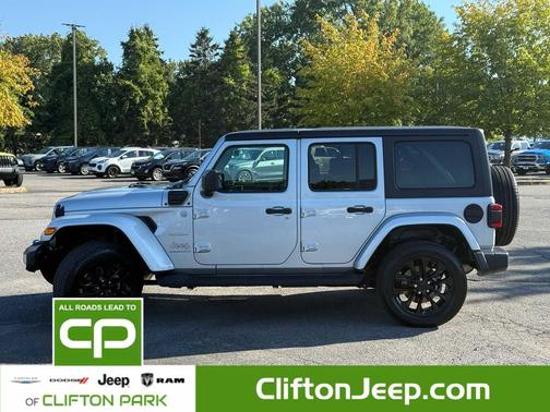2023 Jeep Wrangler 4xe Sahara