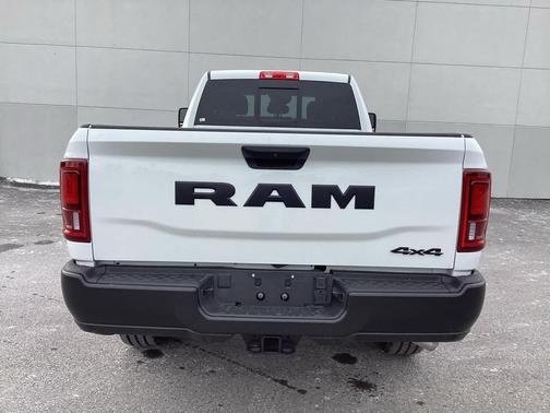 2026 RAM 3500 Tradesman Crew Cab 4x4 8' Box