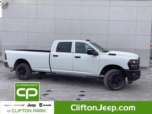 2026 RAM 3500 Tradesman Crew Cab 4x4 8' Box