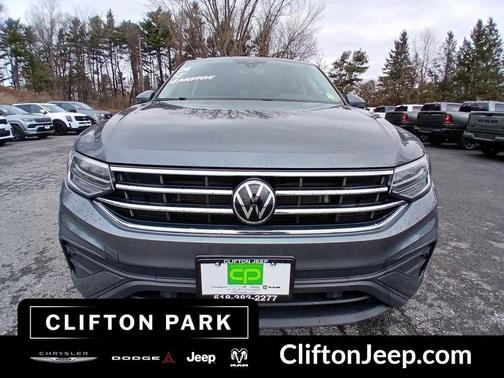 2024 Volkswagen Tiguan 2.0T SE 4MOTION