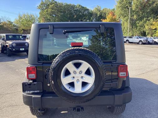 2017 Jeep Wrangler Sport