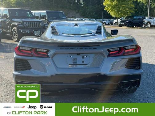 2025 Chevrolet Corvette Stingray w/2LT